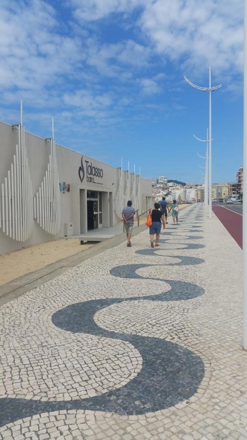 Sonho Do Mar Ap. Apartman Nazaré Kültér fotó